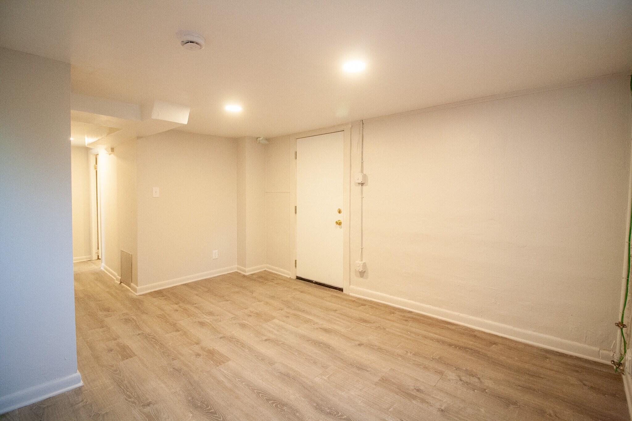 Building Photo - 2105 8th Ave