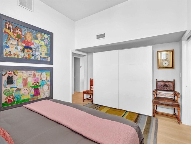 Building Photo - 7934 West Dr