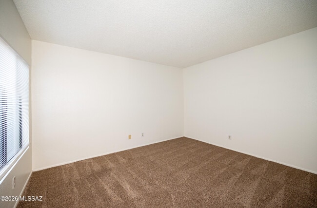 Building Photo - 3346 W Starfall Pl