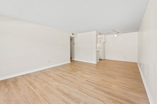 Building Photo - 7755 E Quincy Ave