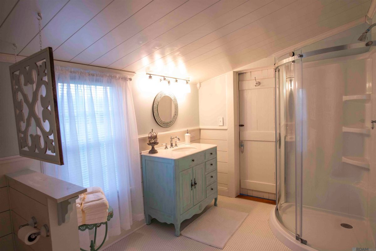 Building Photo - 1228 Mississippi St