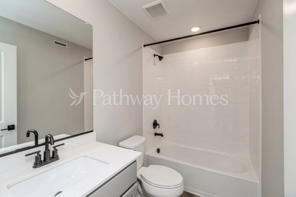 Building Photo - 9403 Yampa Ct