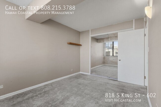 Building Photo - 818 S King St