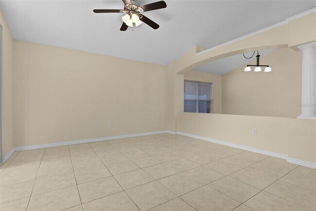 Building Photo - 2546 Crown Ridge Cir
