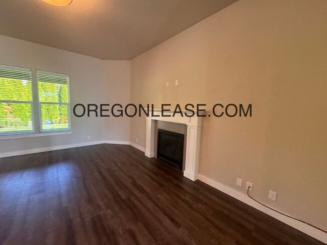 Building Photo - 3 Bedrooms | 2 Bathrooms | 1,800 Sq. Ft. |...