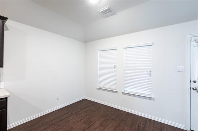 Building Photo - 905 Silverbell St