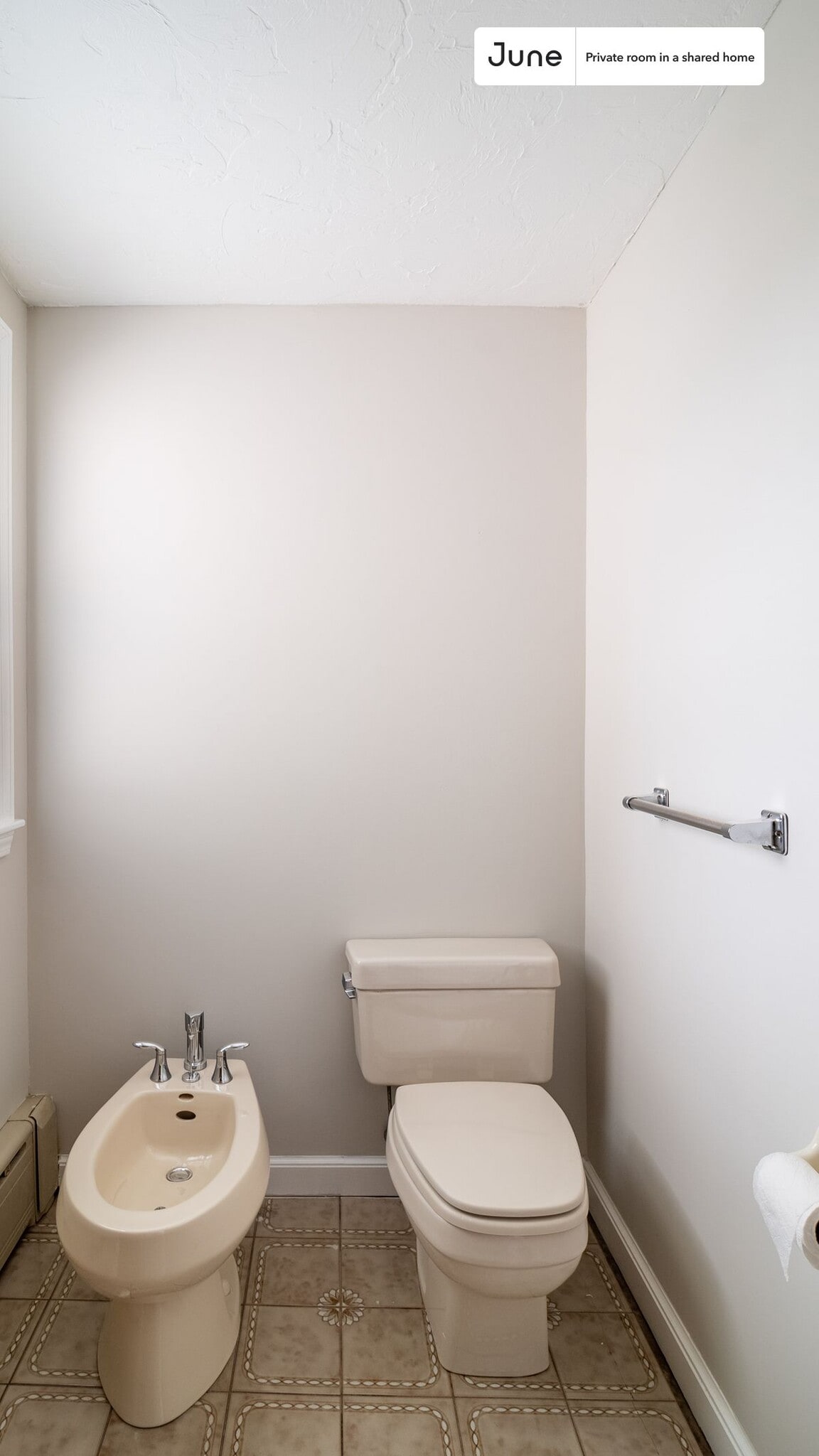 Building Photo - Room in Shared 3 bed/1 bath home in Somerville