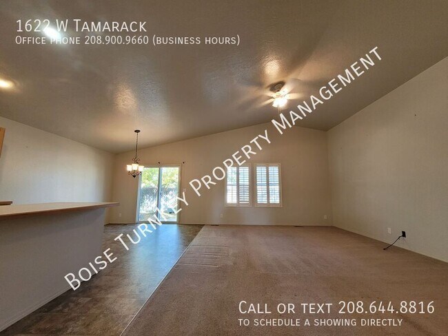 Building Photo - 1622 W Tamarack Dr