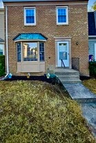 Building Photo - 10234 Heron Pond Ter