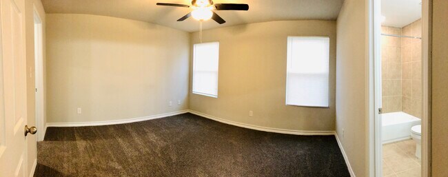 Building Photo - 8323 Breezy Cove