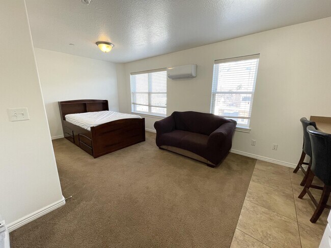 Interior Photo - Harman House Studios