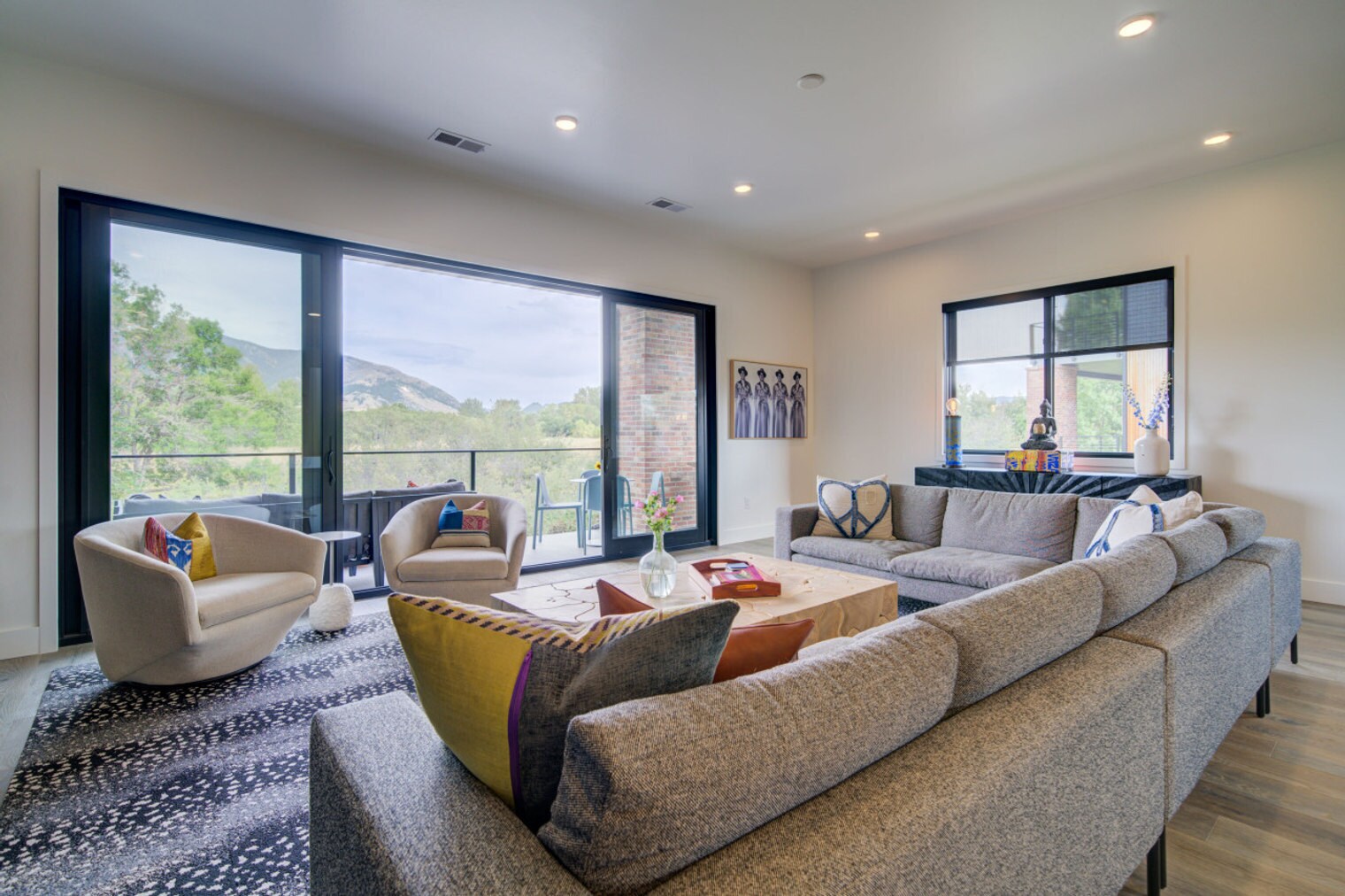 Building Photo - 195 Bridger Vale Dr