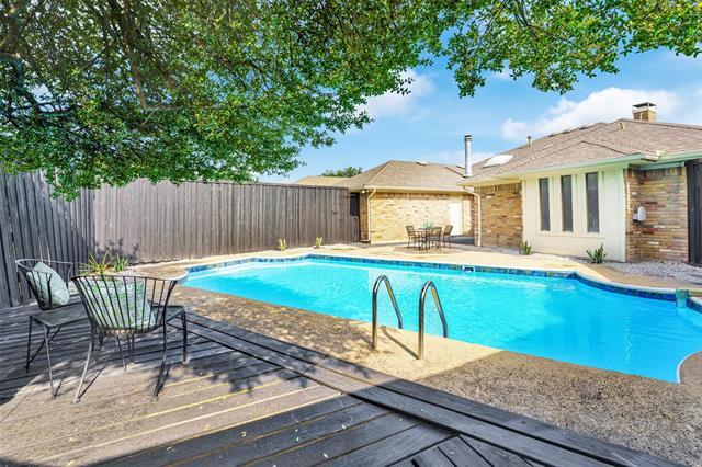 Building Photo - 9738 Amberley Dr