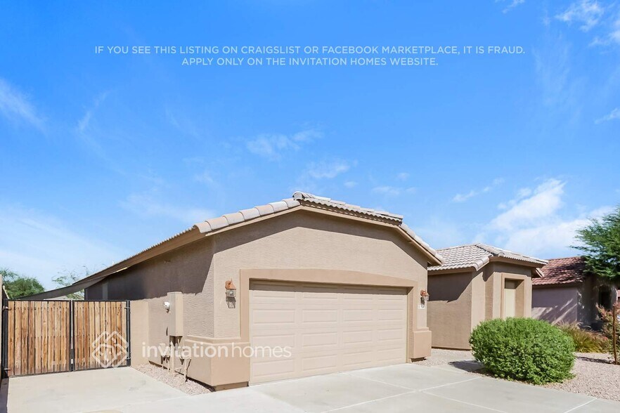 Building Photo - 7120 S 24th Ln