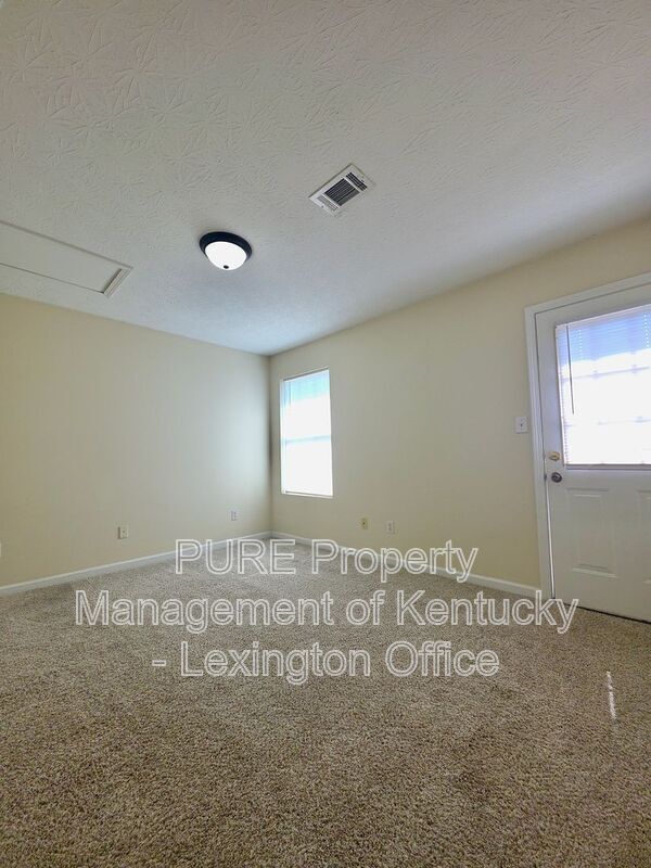 Building Photo - 168 Grinder Ct