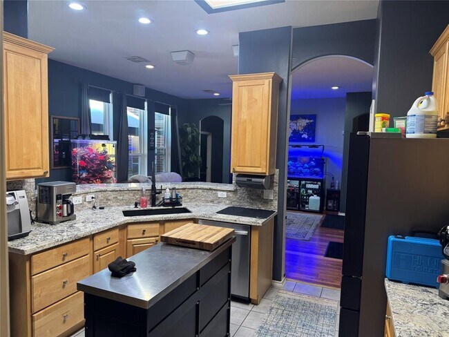 Building Photo - 17726 Memorial Springs Dr