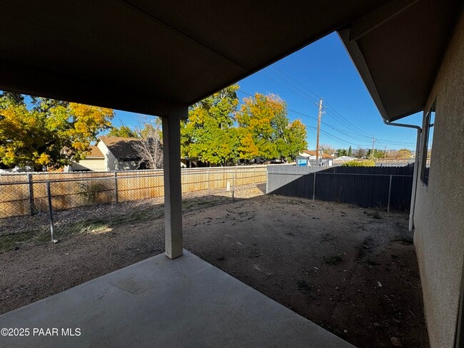 Building Photo - 8330 E Manley Dr