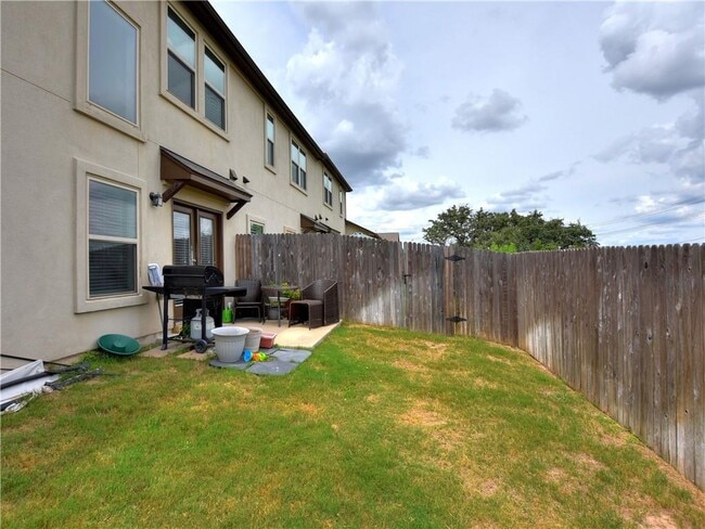 Building Photo - 1701 S Bell Blvd