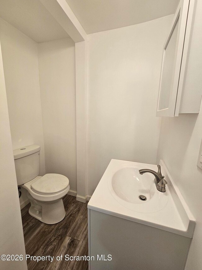 Building Photo - 366 Salsburg St