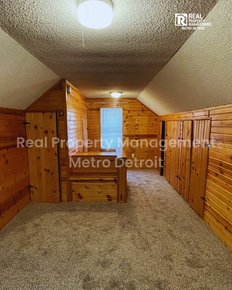 Building Photo - 4462 1st St