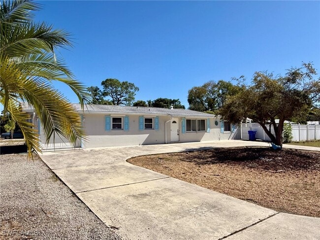 Building Photo - 2990 10th St N