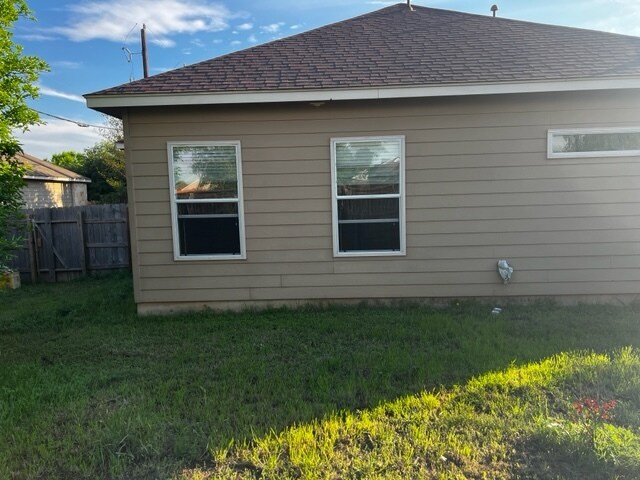 Building Photo - 5702 Sendero Spgs