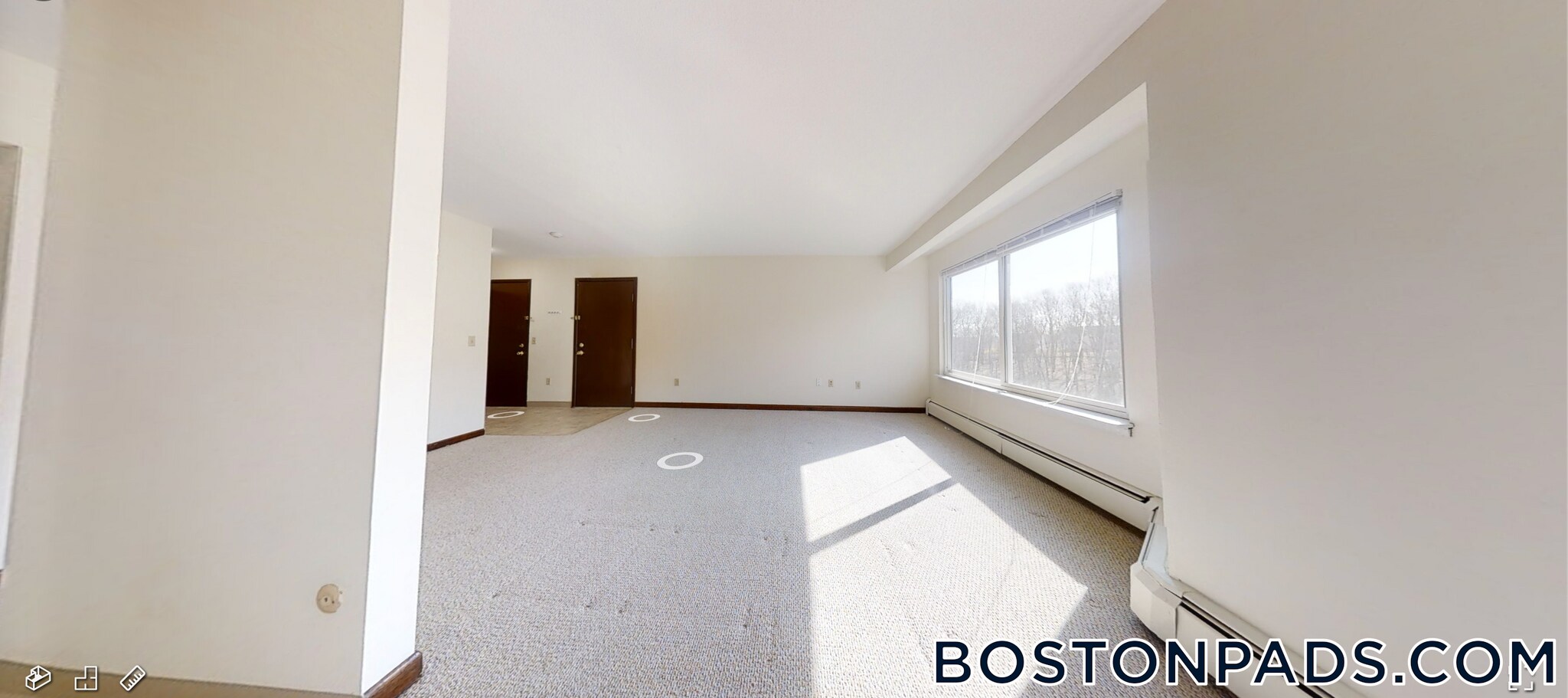 Building Photo - 376 Sunderland Rd