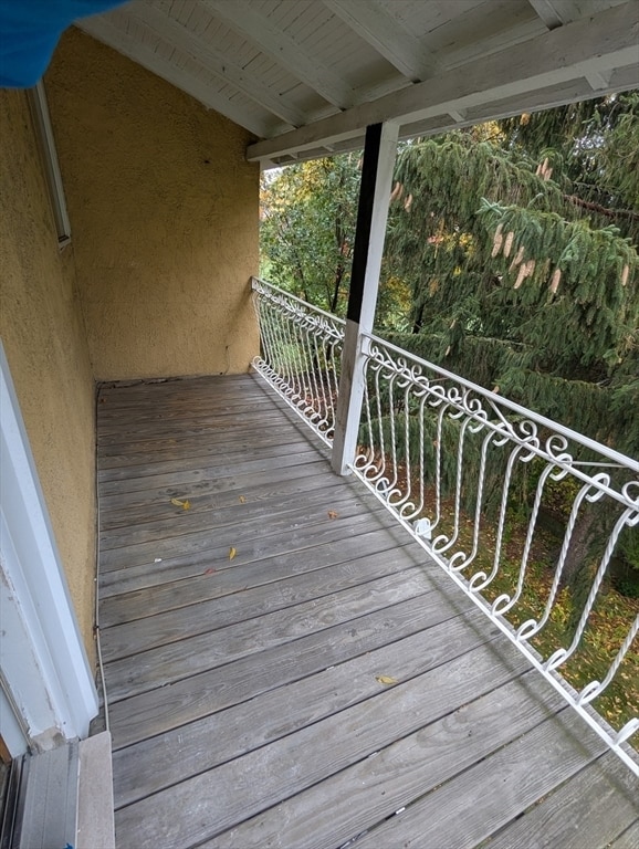 Building Photo - 378 Fellsway W