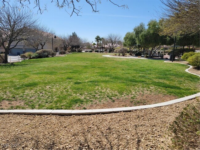 Building Photo - 8728 Tom Noon Ave