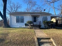 Building Photo - 3415 Edgewood St