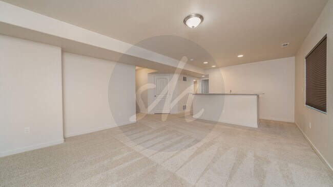 Building Photo - 10825 Fossil Dust Dr