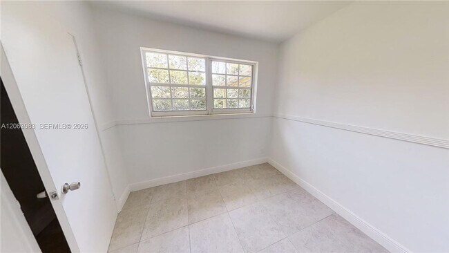 Building Photo - 490 NW 90th St