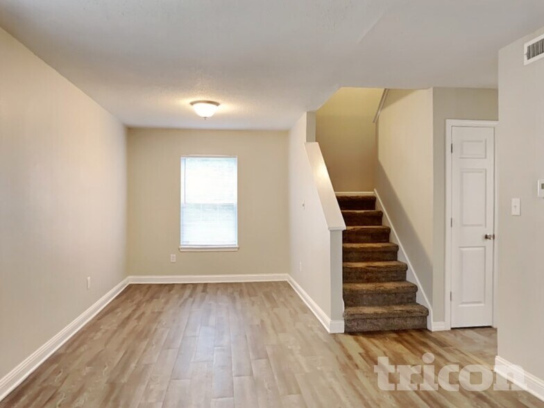 Building Photo - 10655 Sterling Apple Dr