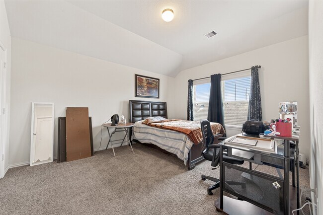 Building Photo - 3510 Lark Ascending Ln