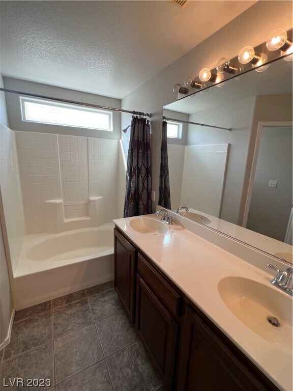 Building Photo - 4753 Aventura Canyon Ct