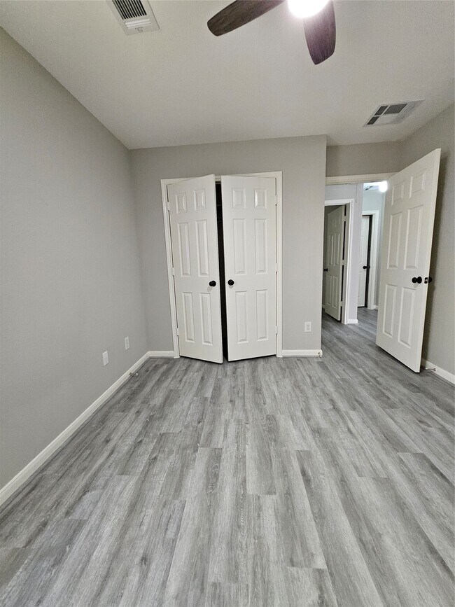 Building Photo - 1130 Concord Pl