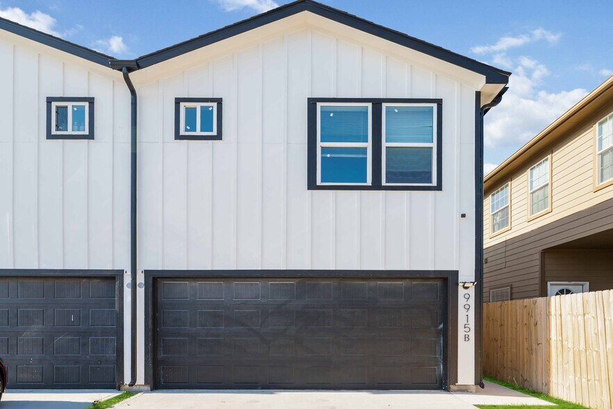 Two Car Garage - 9915 Porto Rico Rd