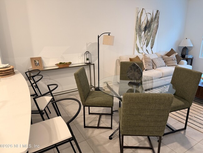 Building Photo - 99 Playa De Luna Ln