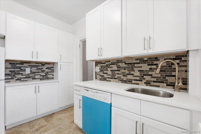 Building Photo - 45 Popham Rd