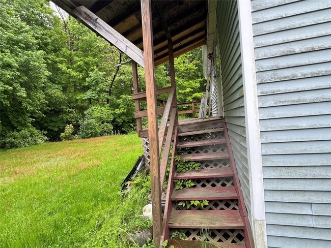 Building Photo - 26518 PA-267