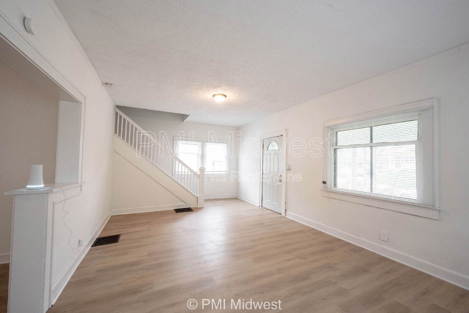 Building Photo - 1331 W 34th St