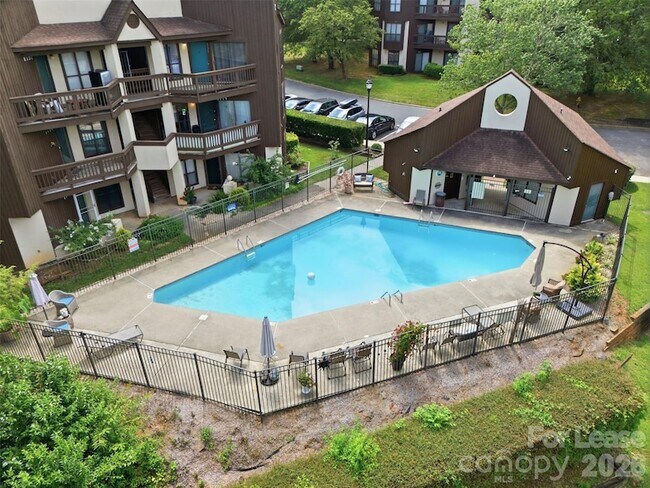 Building Photo - 8157 Cedar Glen Dr
