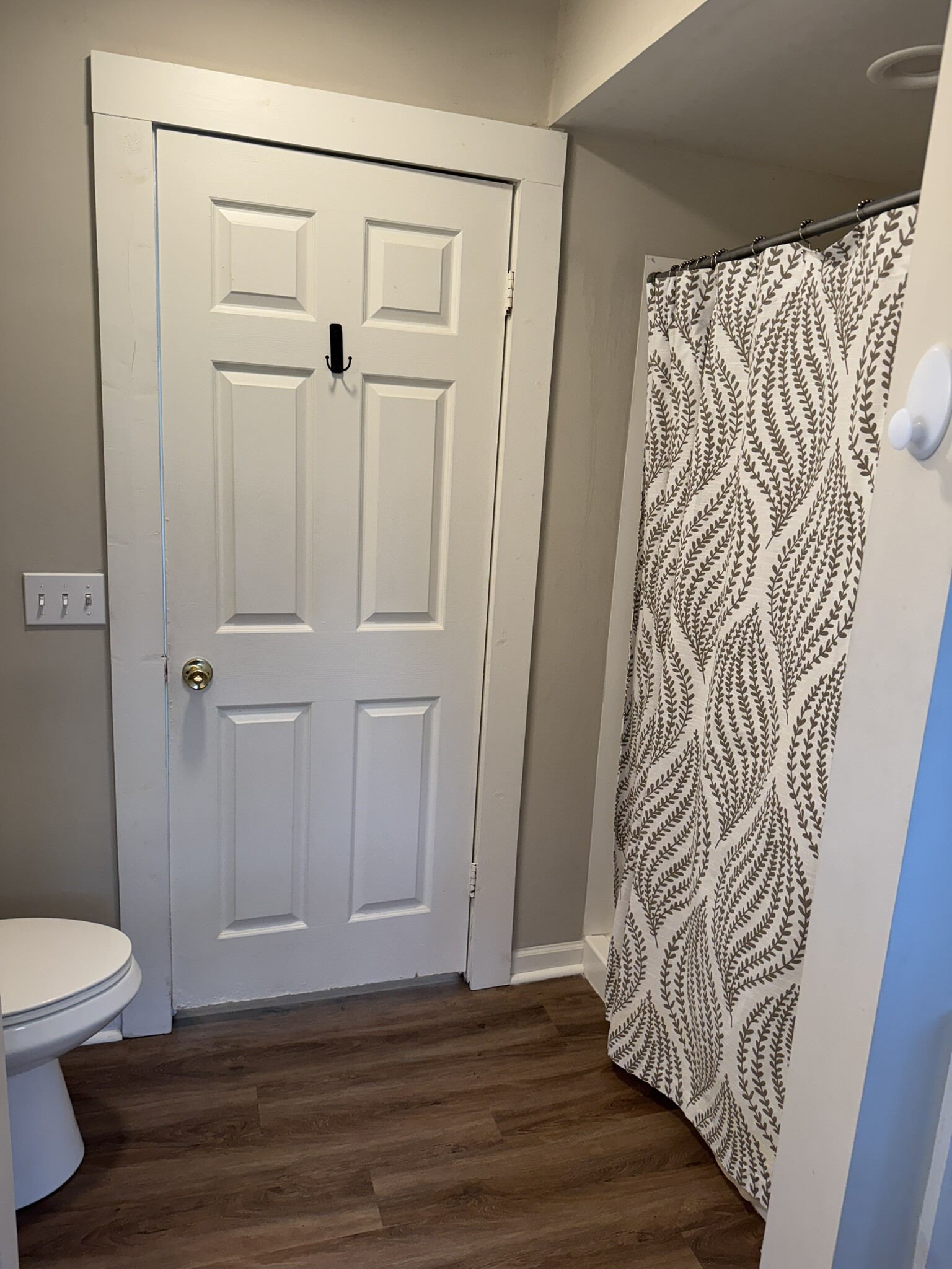 Bathroom w Shower - 1115 Emmet St