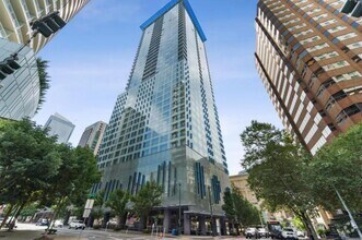 Building Photo - 1 bedroom in Seattle WA 98101