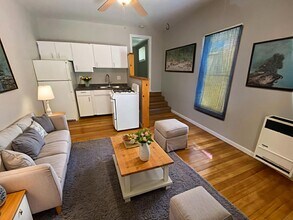 Building Photo - 505 Cañon Ave