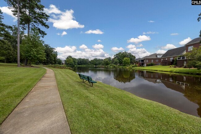 Building Photo - 218 Hilton Village Dr