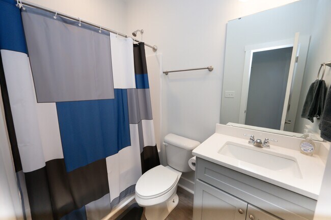 Building Photo - 103 Crooked Run Dr