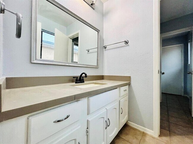 Building Photo - 11411 Harwin Dr.