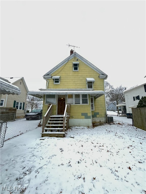 Building Photo - 2110 12th St SW