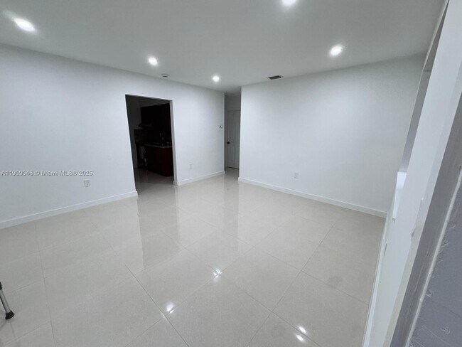 Building Photo - 5480 NW 4th Ave